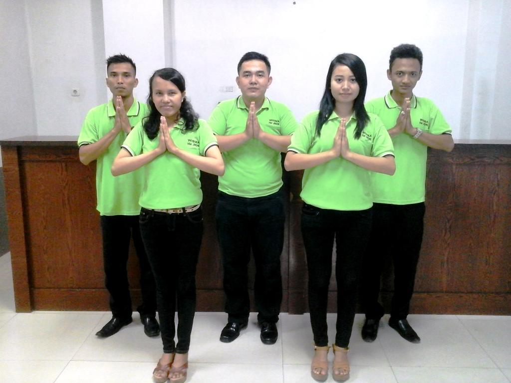 Hotel Wisma Hm Jhoni *