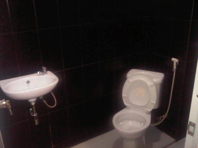 Wisma Hm Jhoni Hotel
