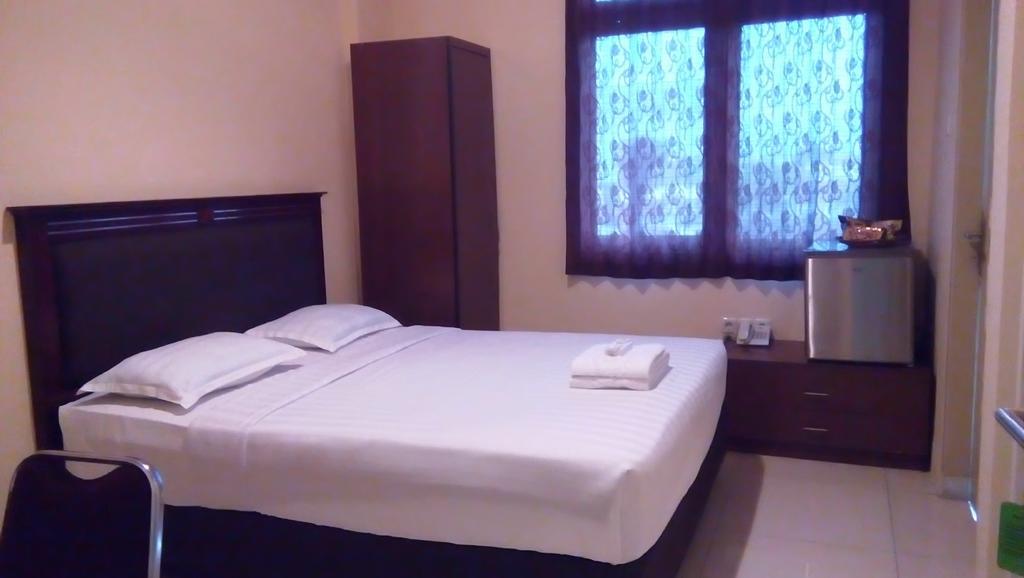 Hotel Wisma Hm Jhoni Medan